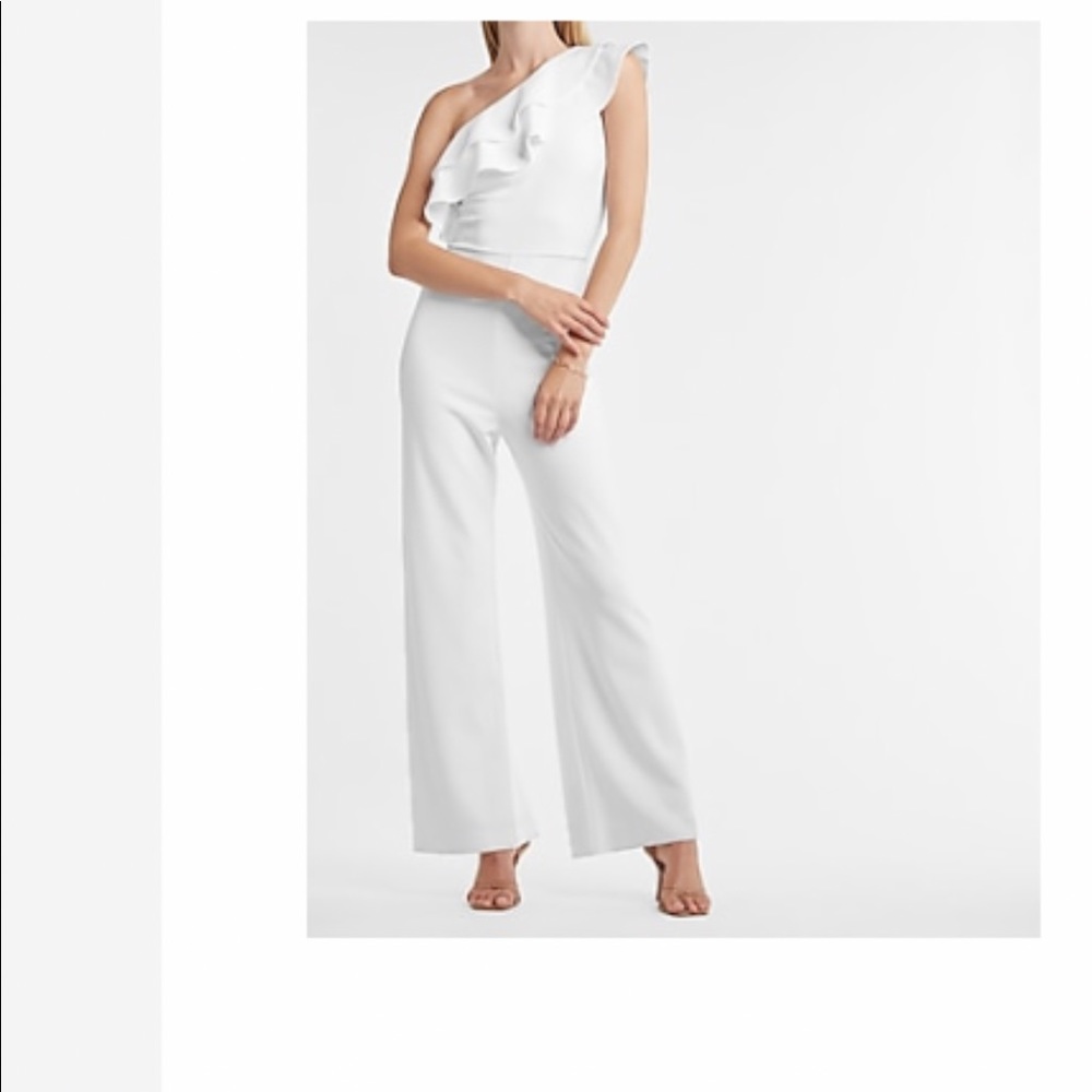 BNWT Ruffle One Shoulder Wide Leg Jumpsuit